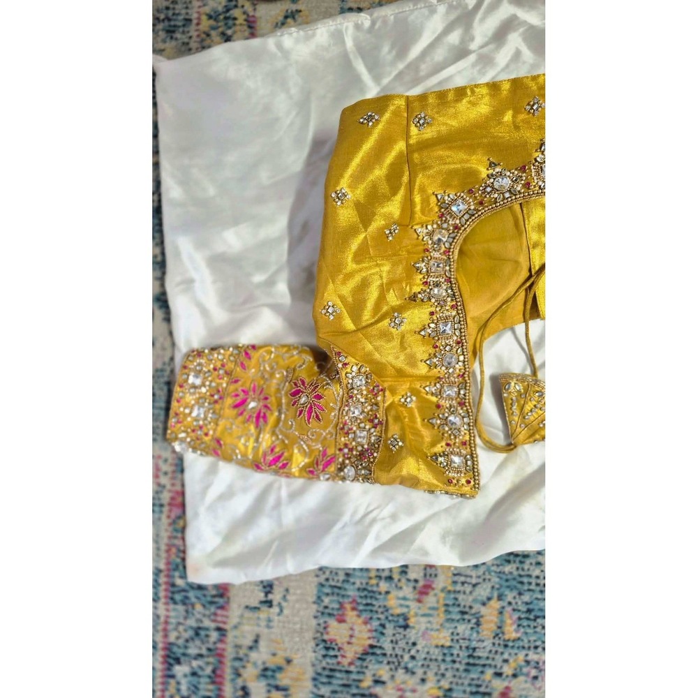 Vintage Silk Embroidered Saree BGold Lehenga Choli Top‎ Hand Beaded Bridal - Picture 16 of 16